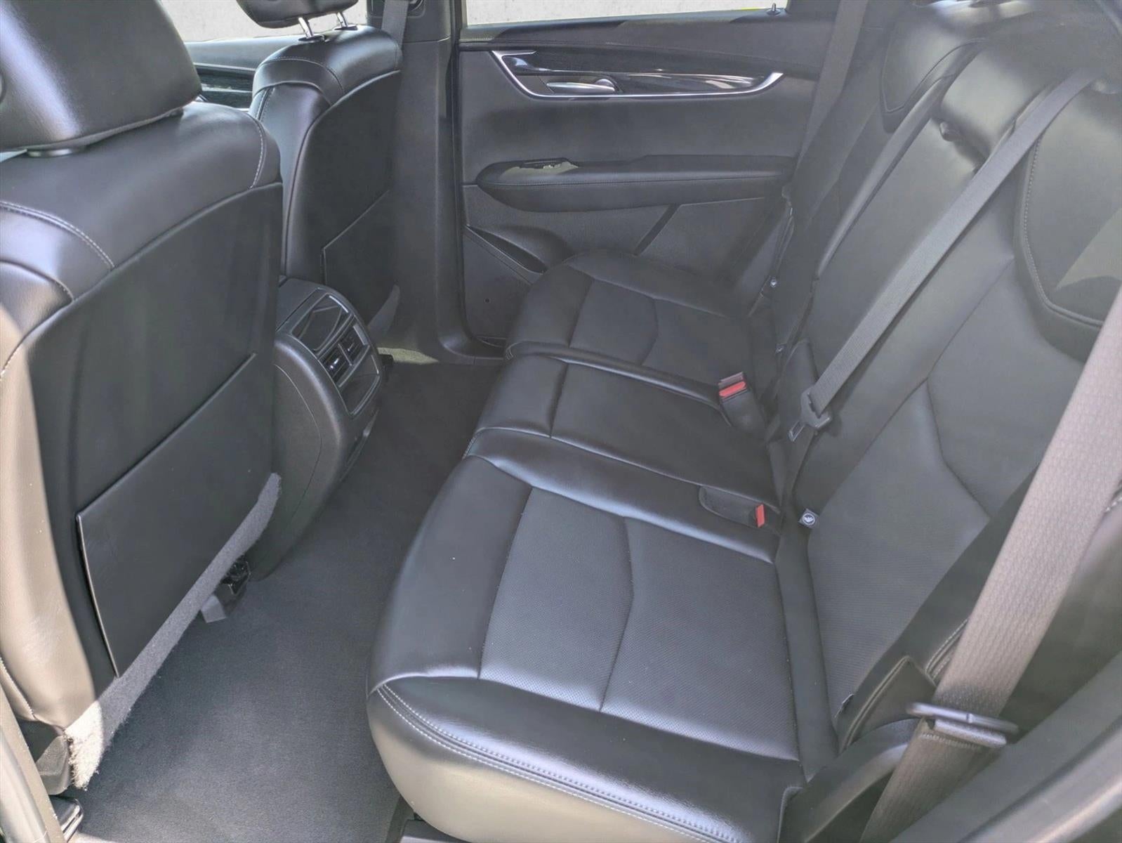 2022 Cadillac XT5 FWD 4dr Premium Luxury