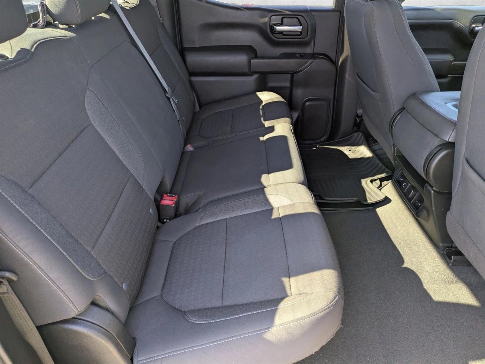 2021 Chevrolet Silverado 1500 Crew Cab Short Box 2-Wheel Drive LT