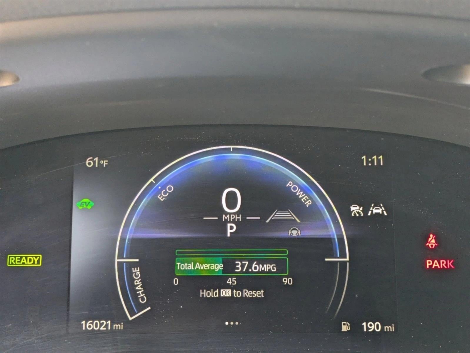 2025 Toyota Camry SE (Natl)