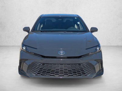 2025 Toyota Camry SE (Natl)