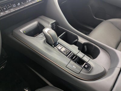 2023 Toyota Crown Limited AWD (Natl)