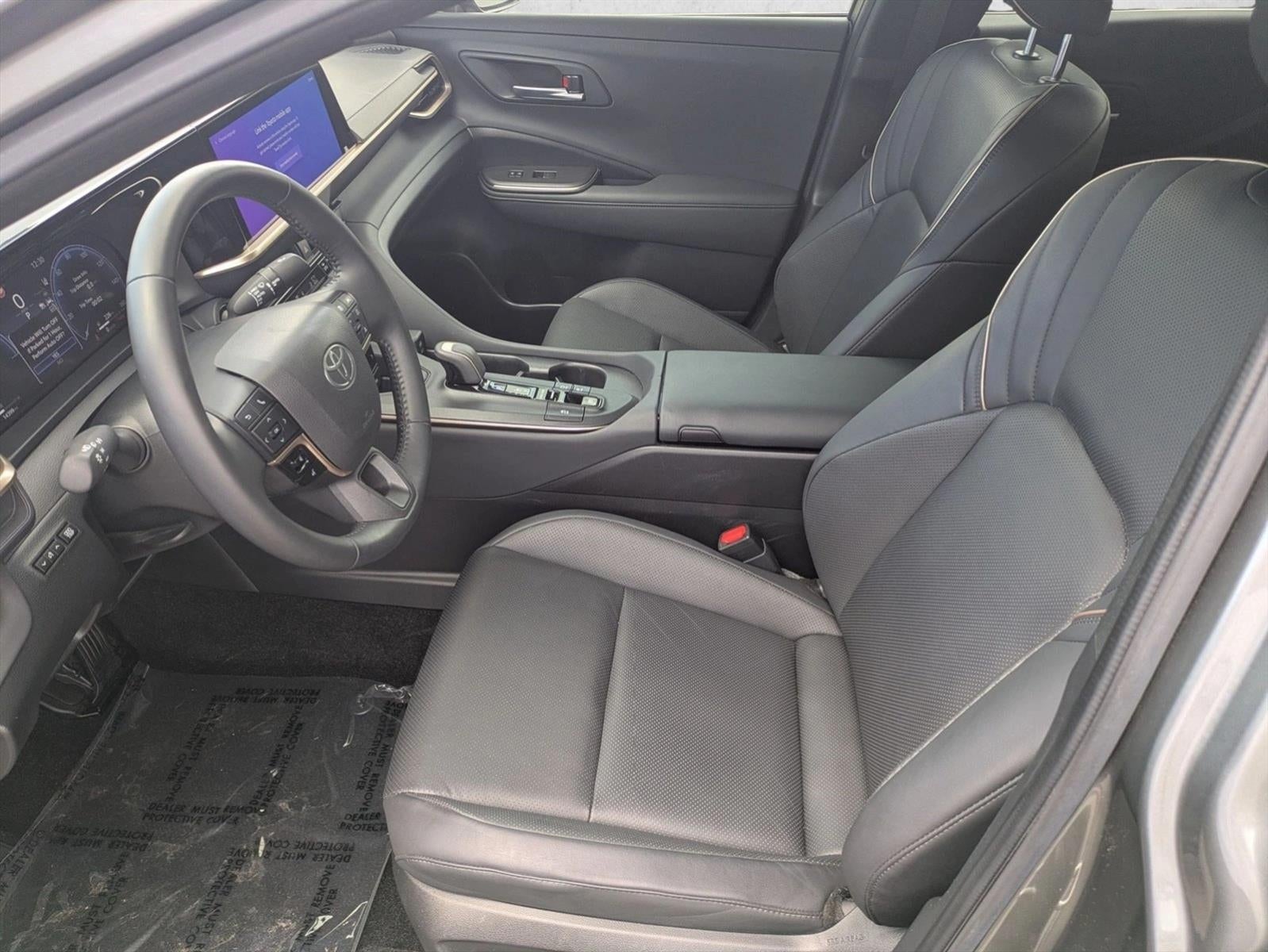 2023 Toyota Crown Limited AWD (Natl)