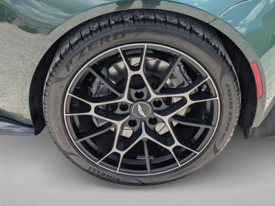 2021 Aston Martin Vantage Roadster
