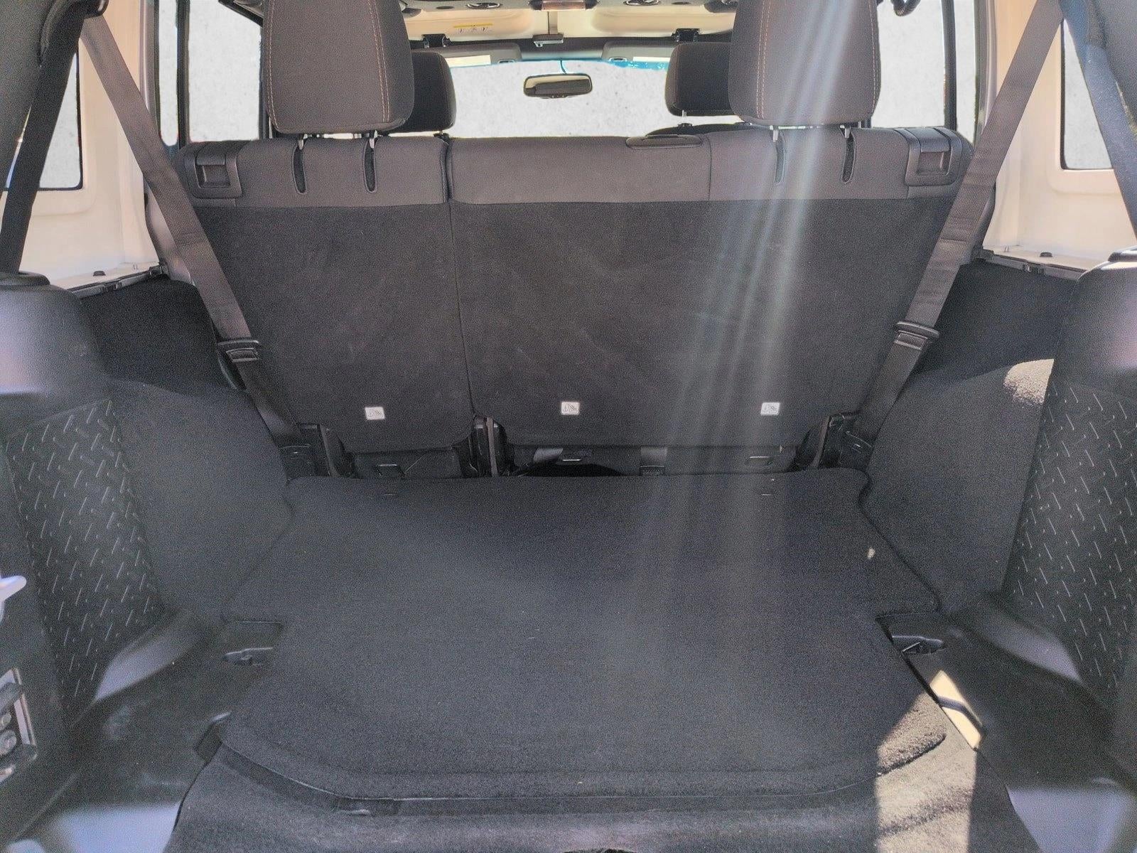 2018 Jeep Wrangler JK Unlimited Sahara 4x4