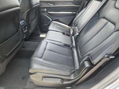 2022 Jeep Grand Cherokee L Overland 4x2