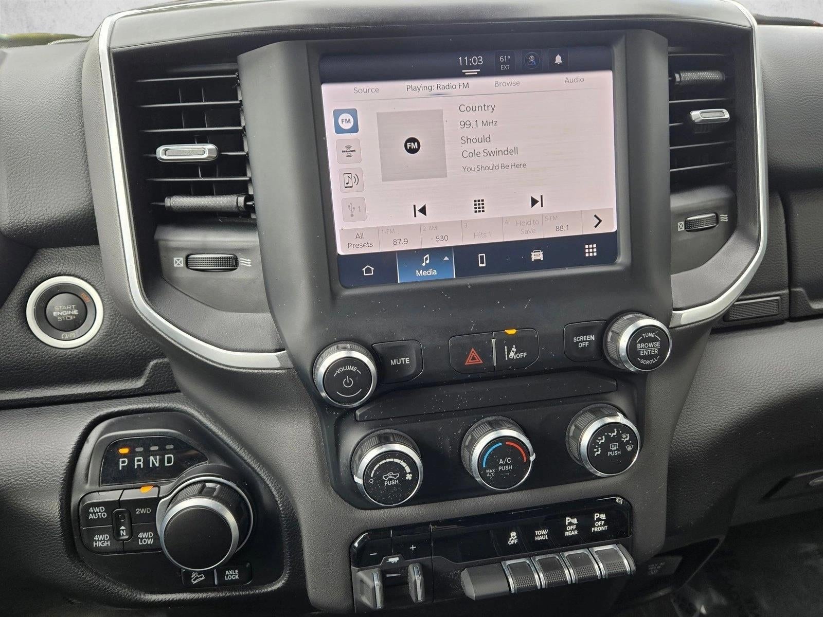 2022 RAM 1500 Big Horn 4x4 Crew Cab 6'4" Box