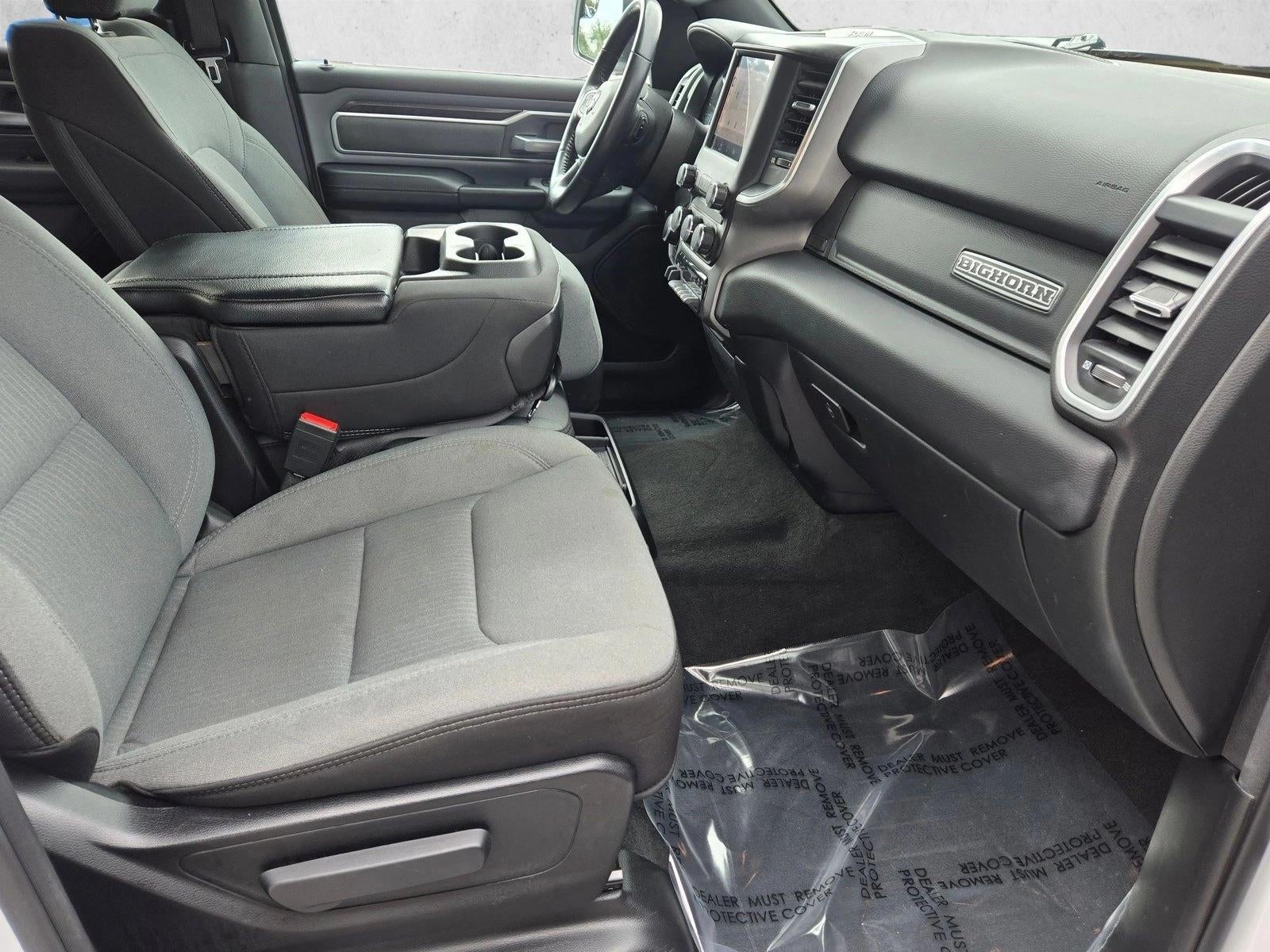 2022 RAM 1500 Big Horn 4x4 Crew Cab 6'4" Box