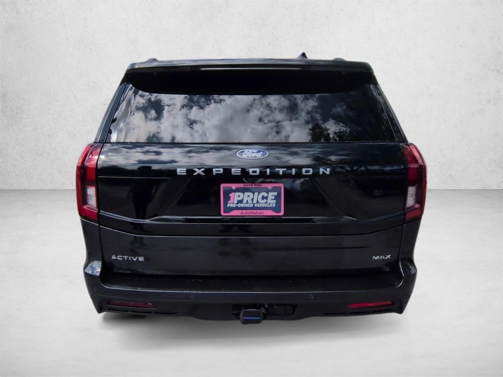 2025 Ford Expedition Max Active 4x4