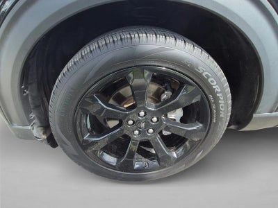 2023 Ford Explorer ST-Line RWD