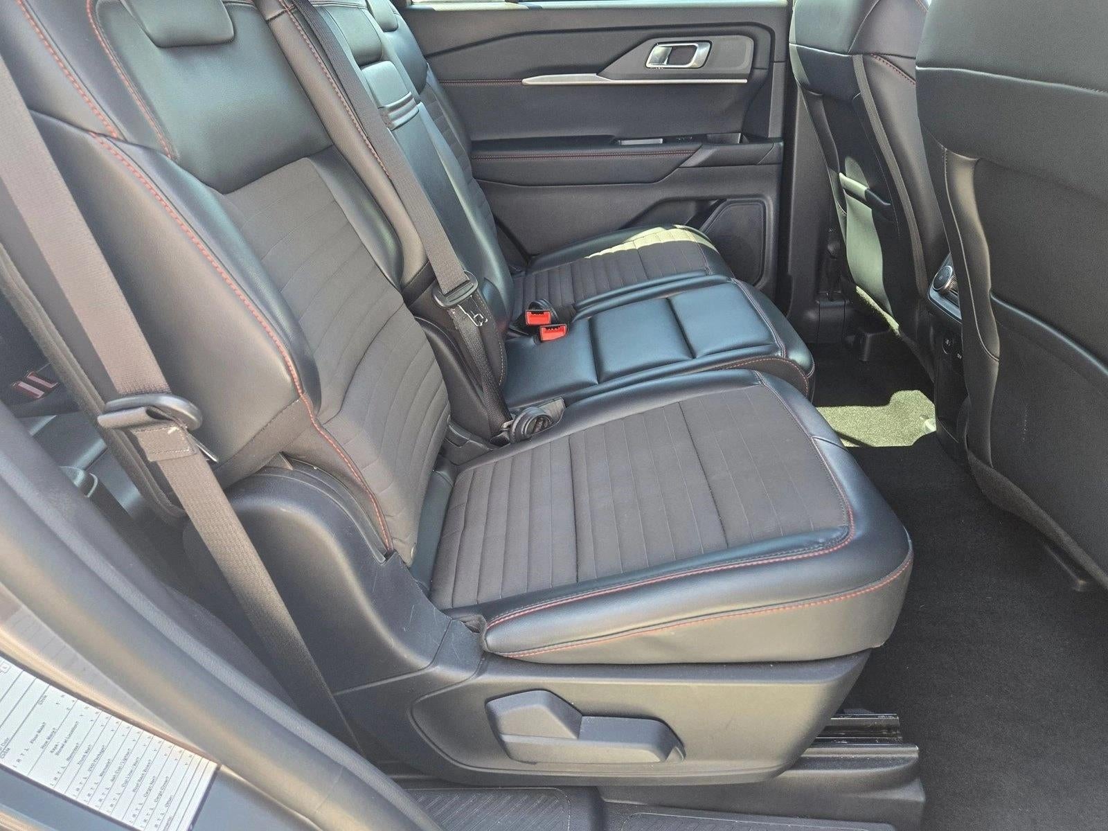 2025 Ford Explorer ST-Line 4WD