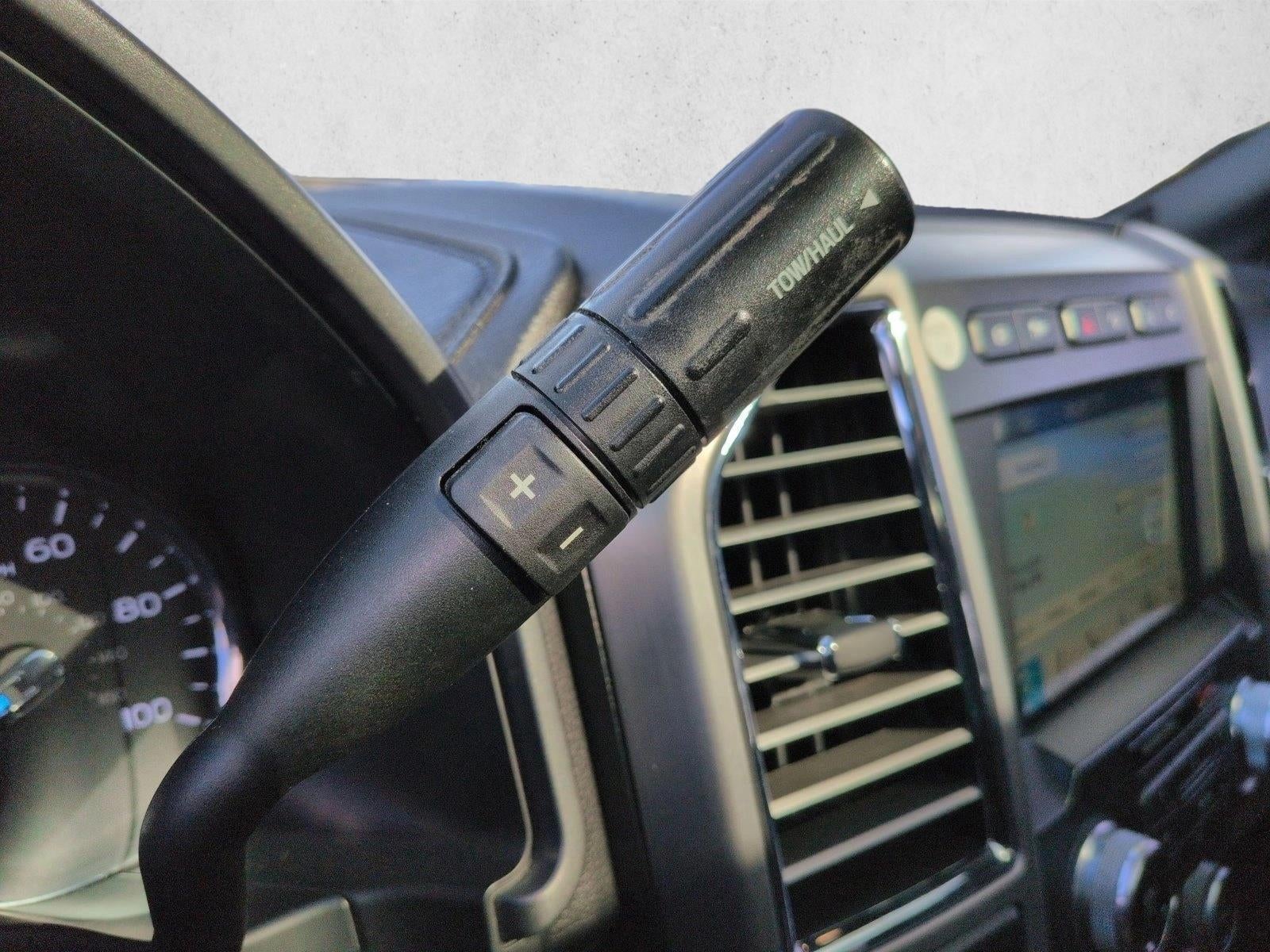 2017 Ford Super Duty F-250 SRW Platinum 4WD Crew Cab 6.75' Box