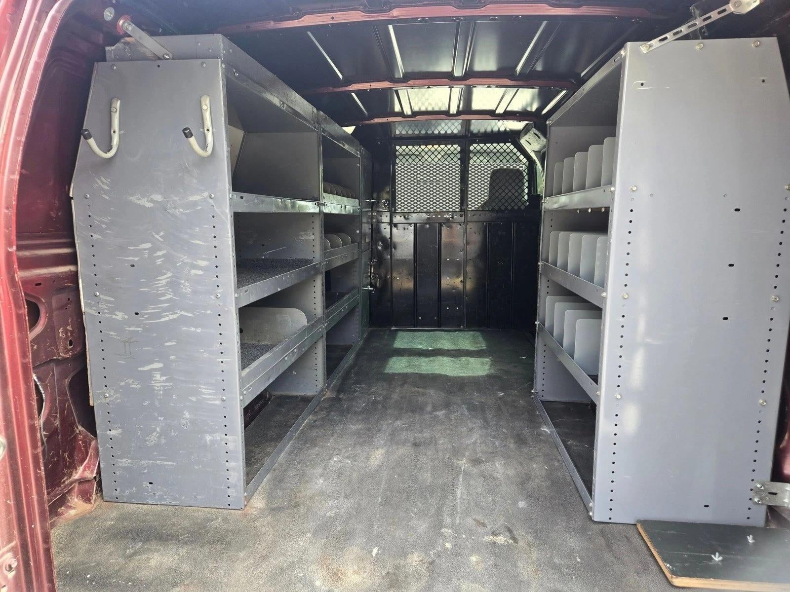 2010 Ford Econoline Cargo Van E-150 Commercial