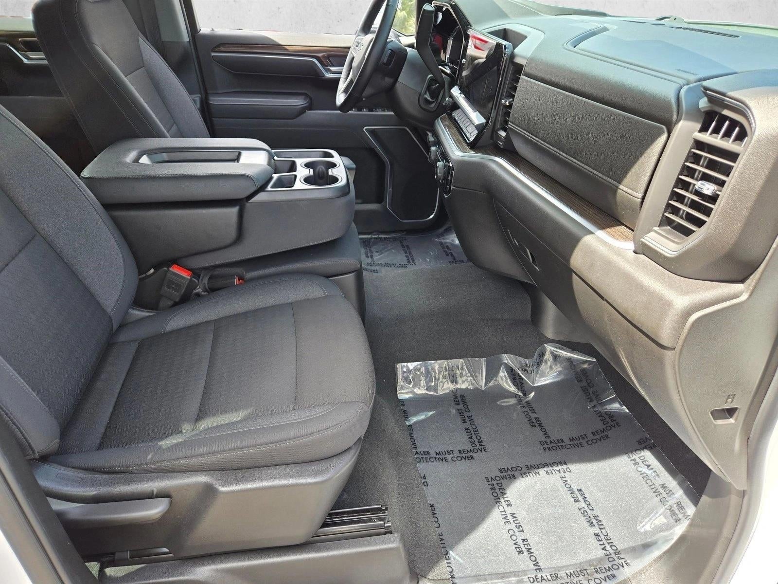 2025 Chevrolet Silverado 1500 Crew Cab Short Box 4-Wheel Drive RST