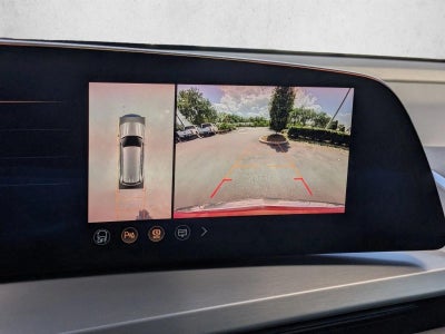 2026 Cadillac VISTIQ AWD 4dr Luxury