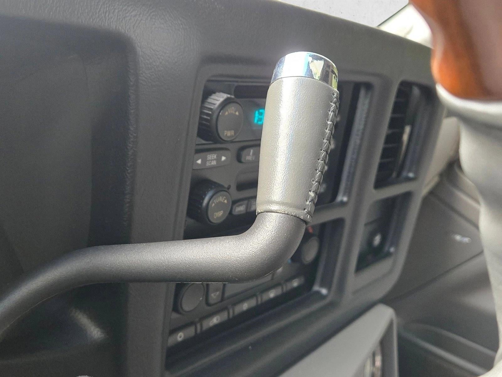 2003 Cadillac Escalade Base