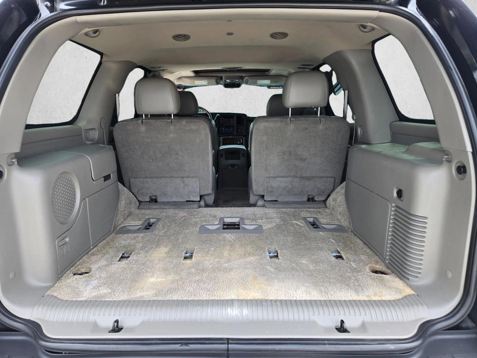 2003 Cadillac Escalade Base