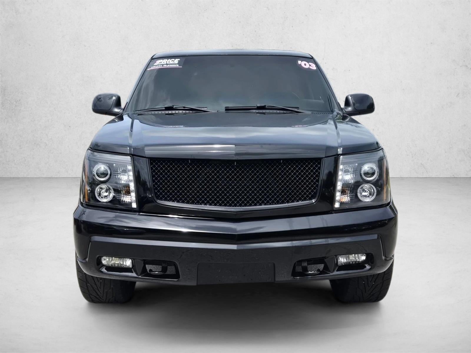 2003 Cadillac Escalade Base