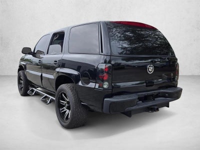 2003 Cadillac Escalade Base