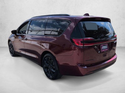 2021 Chrysler Pacifica Touring L FWD