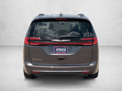 2022 Chrysler Pacifica Touring L FWD
