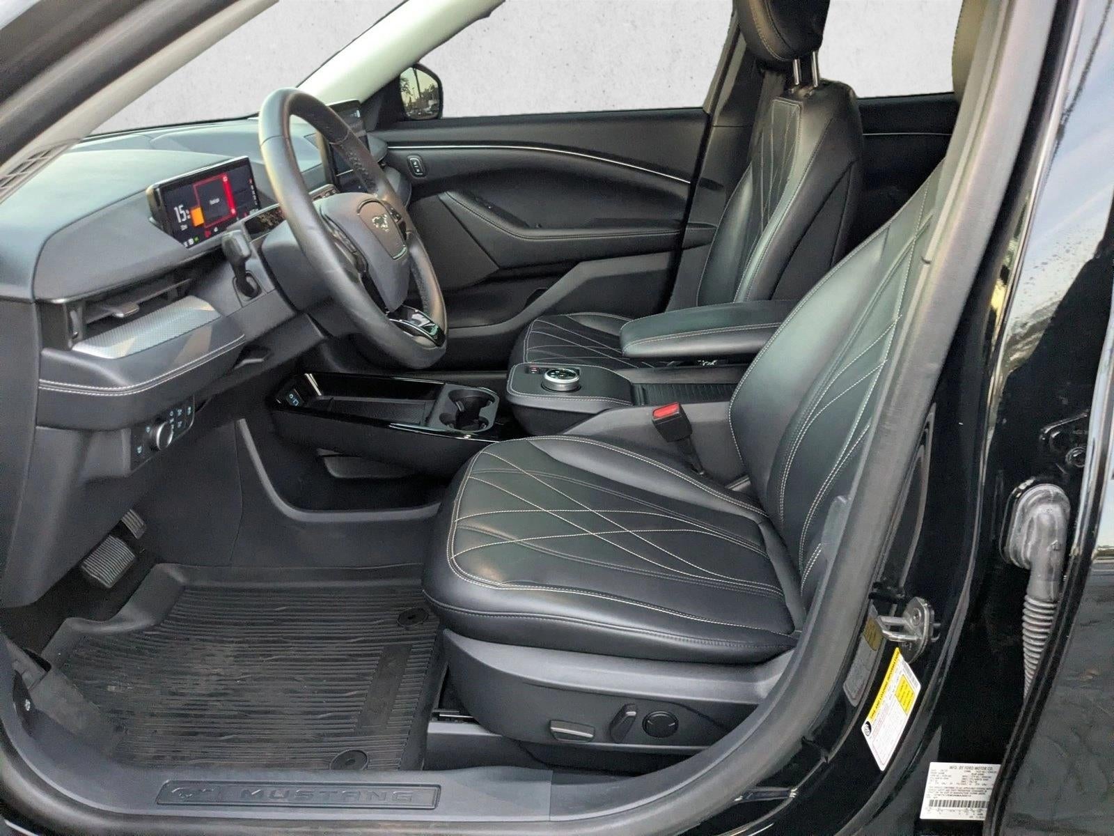 2022 Ford Mustang Mach-E Select RWD