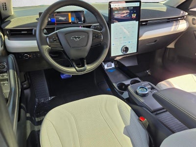 2022 Ford Mustang Mach-E Premium RWD