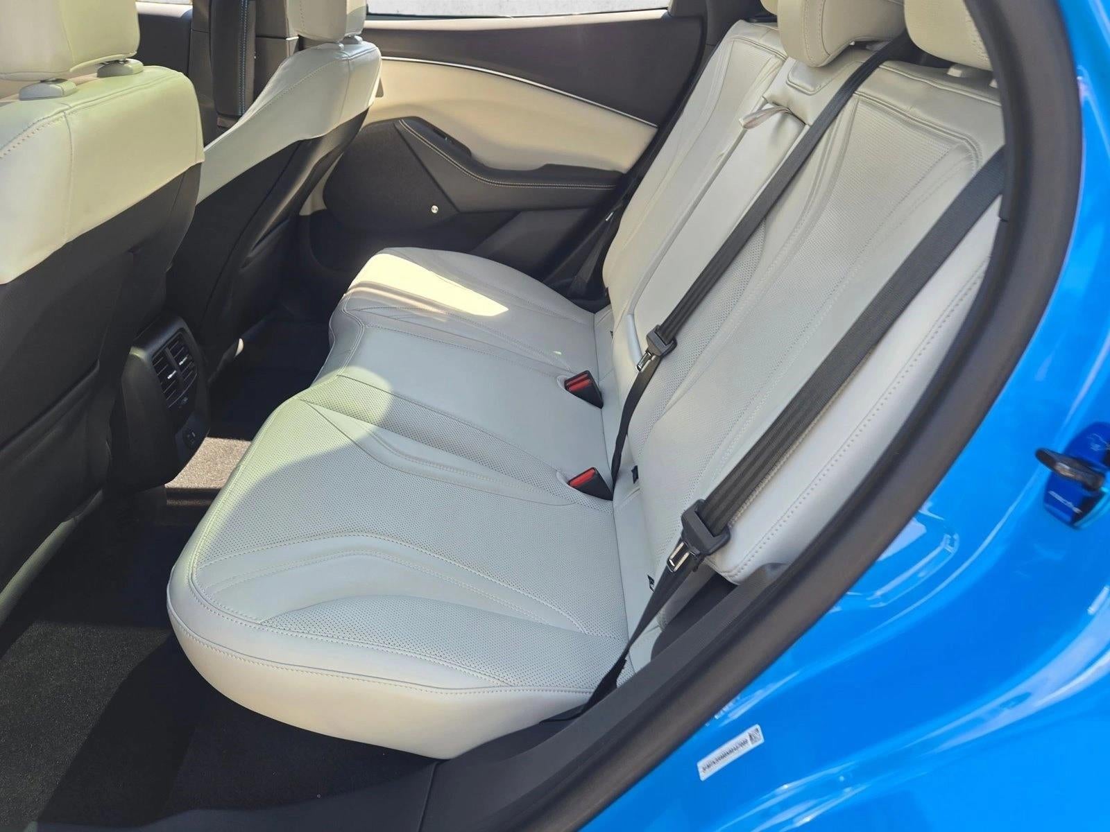 2022 Ford Mustang Mach-E Premium RWD