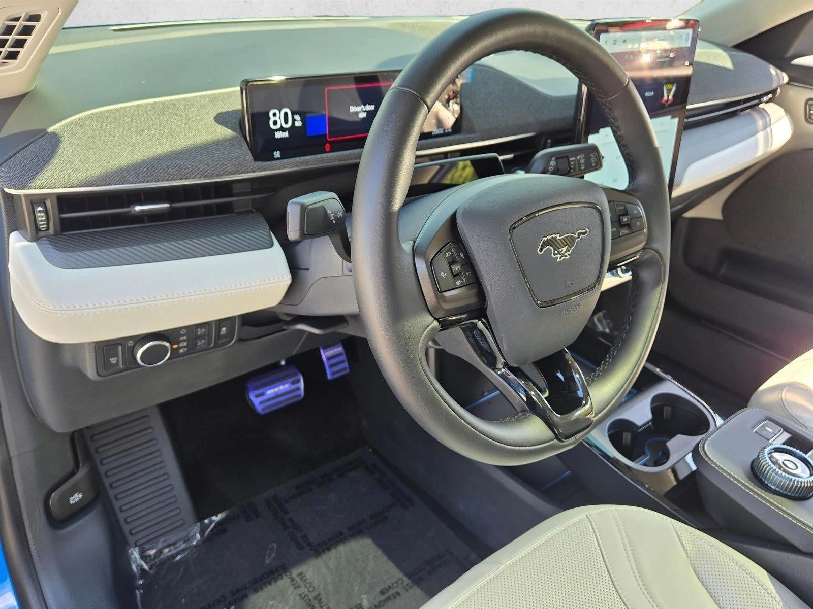 2022 Ford Mustang Mach-E Premium RWD