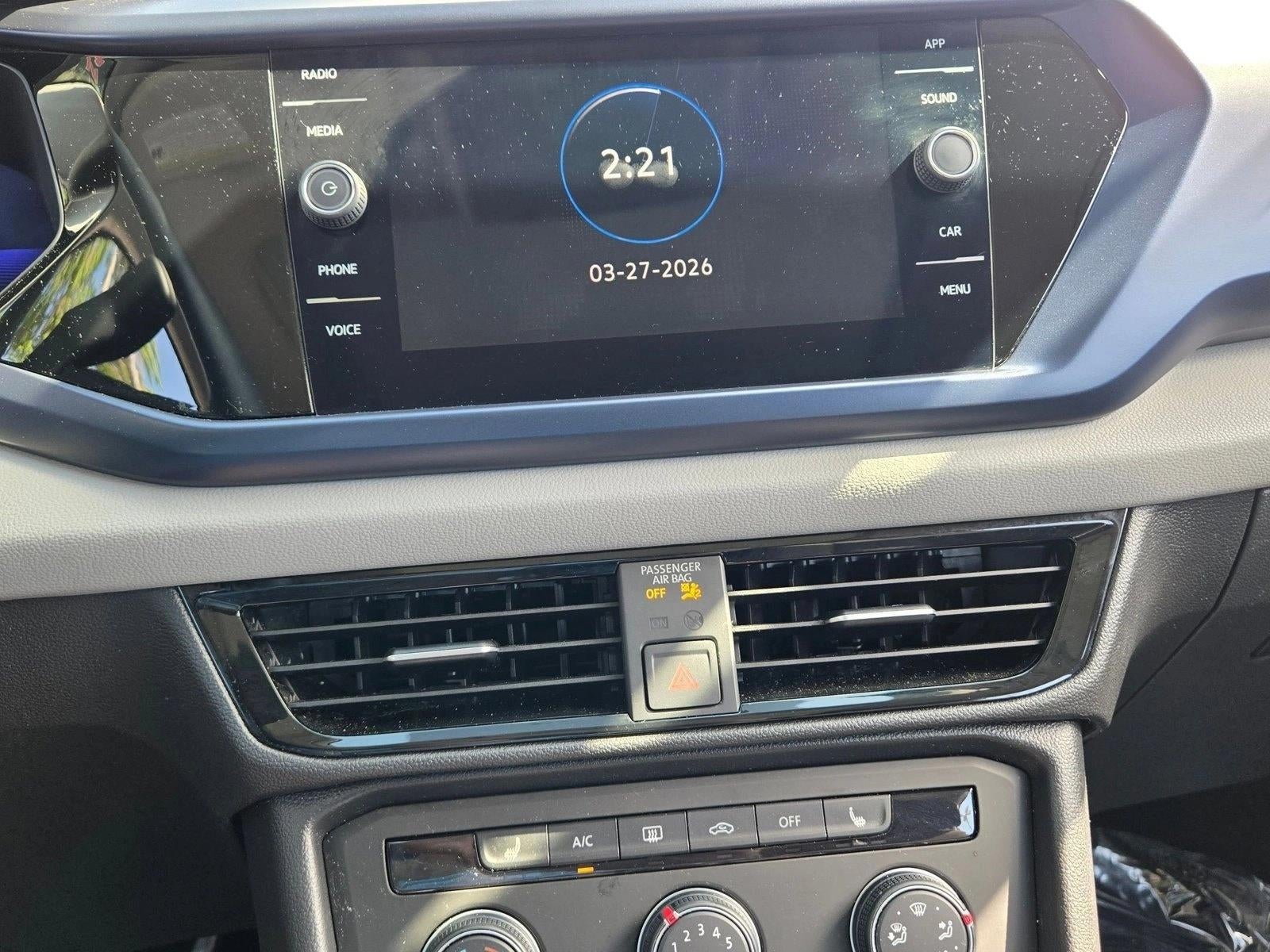 2022 Volkswagen Taos SE FWD