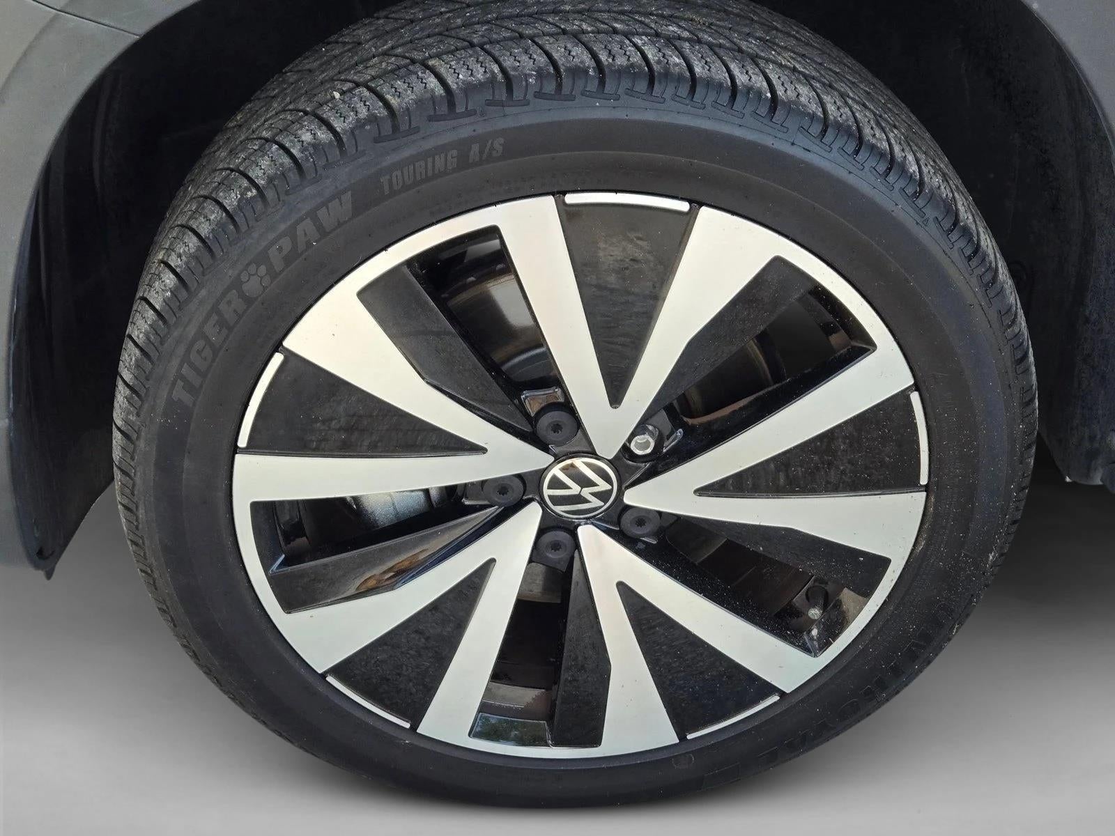 2022 Volkswagen Taos SE FWD