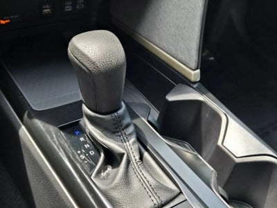 2025 Toyota Camry LE (SE)