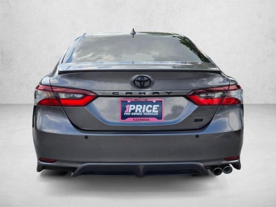 2023 Toyota Camry SE Auto (SE)