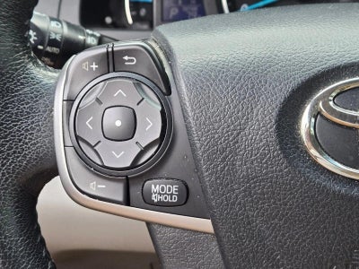 2013 Toyota Camry 4dr Sdn I4 Auto XLE (Natl)