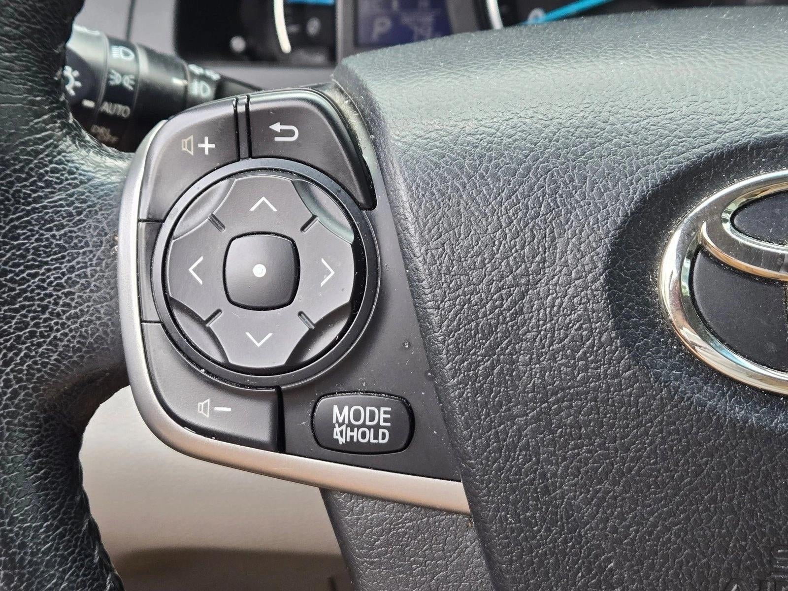 2013 Toyota Camry 4dr Sdn I4 Auto XLE (Natl)