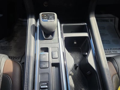 2025 Nissan Pathfinder Platinum 2WD