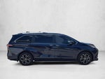 2025 Toyota Sienna Platinum AWD 7-Passenger (Natl)
