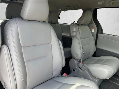 2020 Toyota Sienna XLE FWD 8-Passenger (Natl)