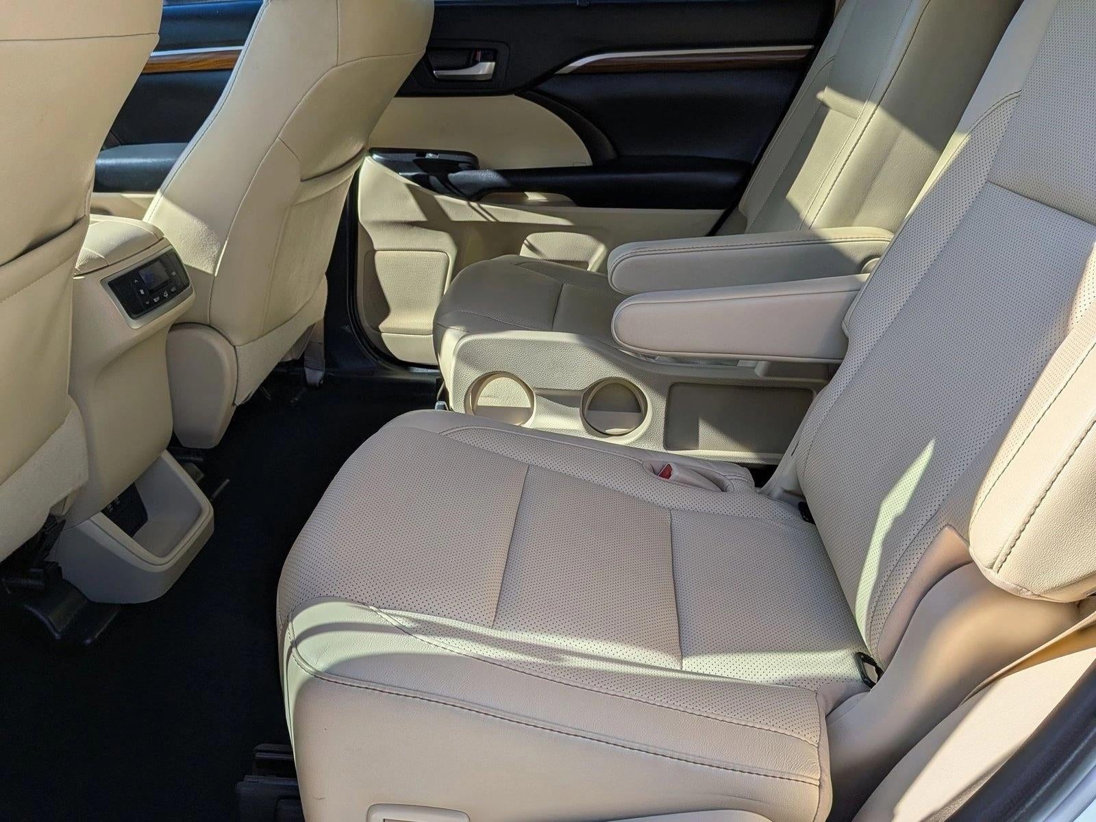 2019 Toyota Highlander Limited V6 FWD (GS)