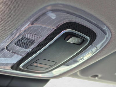2025 Hyundai ELANTRA SE IVT
