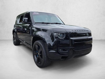 2022 Land Rover Defender 110 V8 AWD