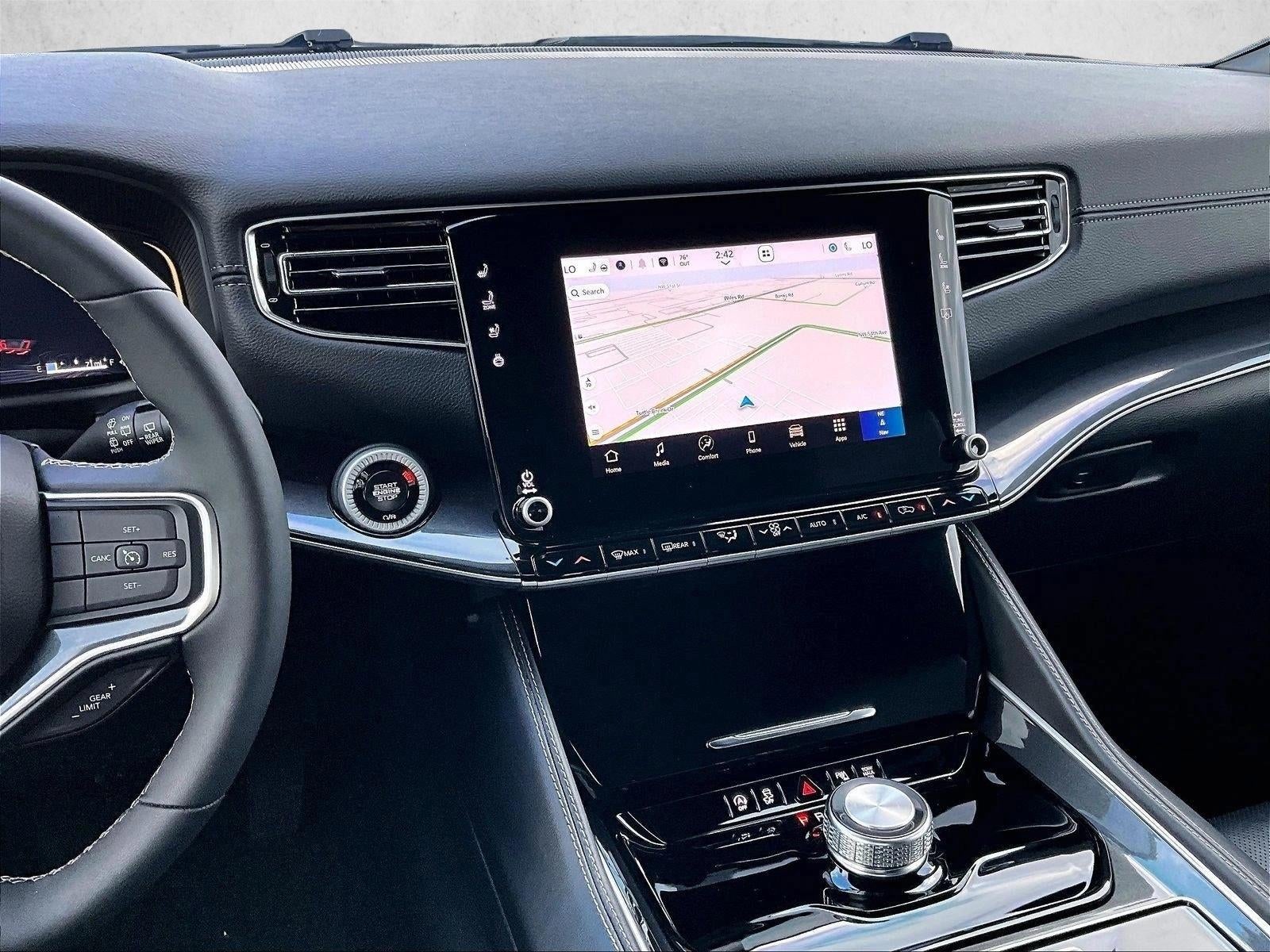 2024 Jeep Wagoneer 4x2