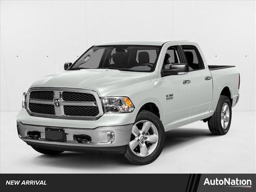 2017 RAM 1500 SLT 4x2 Crew Cab 6'4" Box
