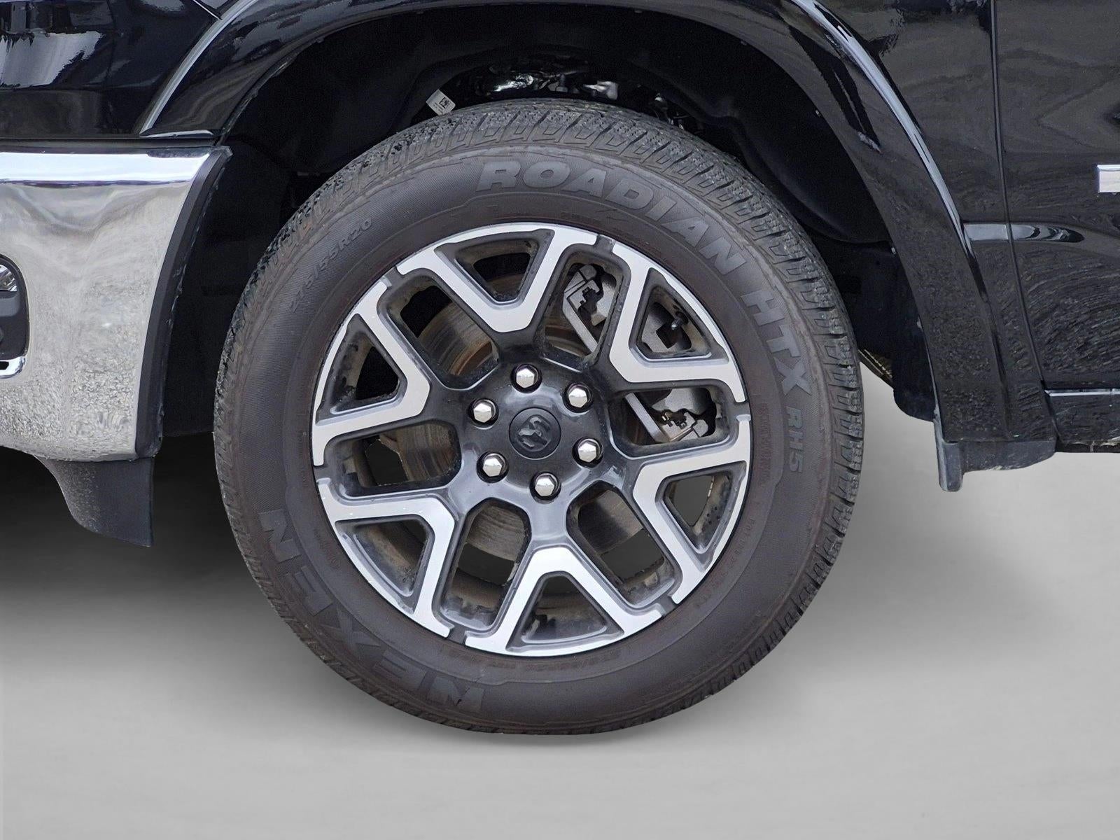 2026 RAM 1500 Laramie 4x4 Crew Cab 5'7" Box