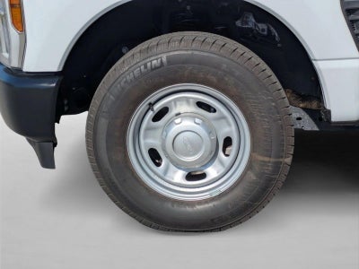 2025 Ford Super Duty F-250 SRW XL 2WD Crew Cab 6.75' Box