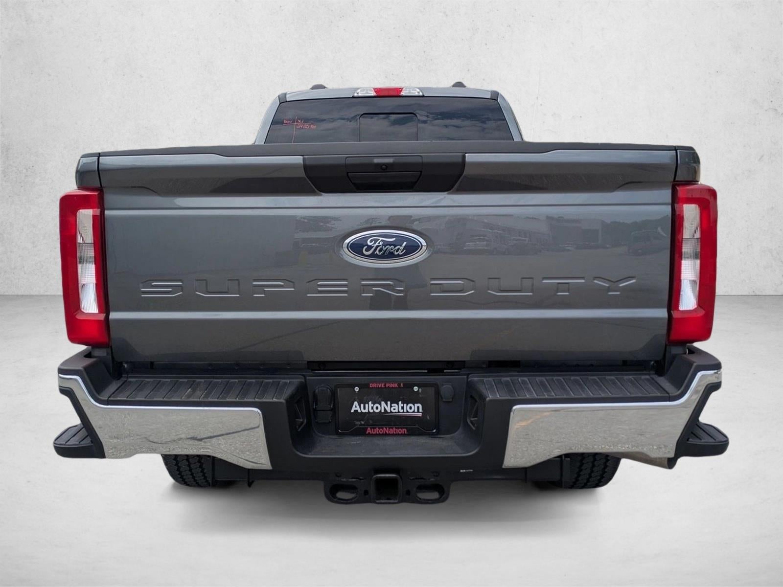 2026 Ford Super Duty F-250 SRW XLT 4WD Crew Cab 6.75' Box