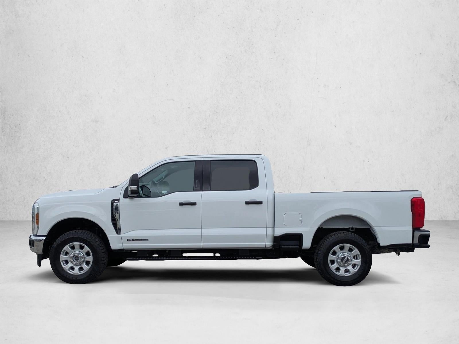 2024 Ford Super Duty F-250 SRW XLT 4WD Crew Cab 6.75' Box