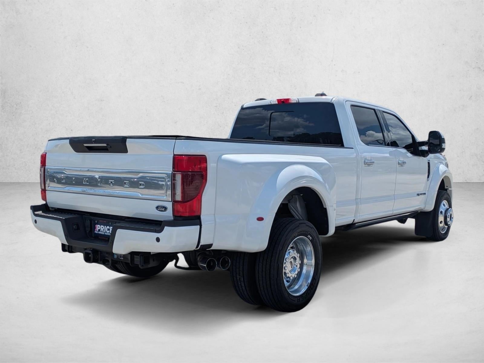 2020 Ford Super Duty F-450 DRW Limited 4WD Crew Cab 8' Box