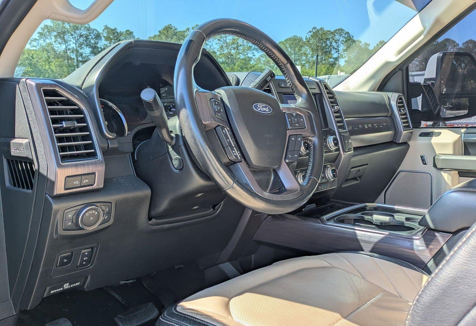 2020 Ford Super Duty F-450 DRW Limited 4WD Crew Cab 8' Box