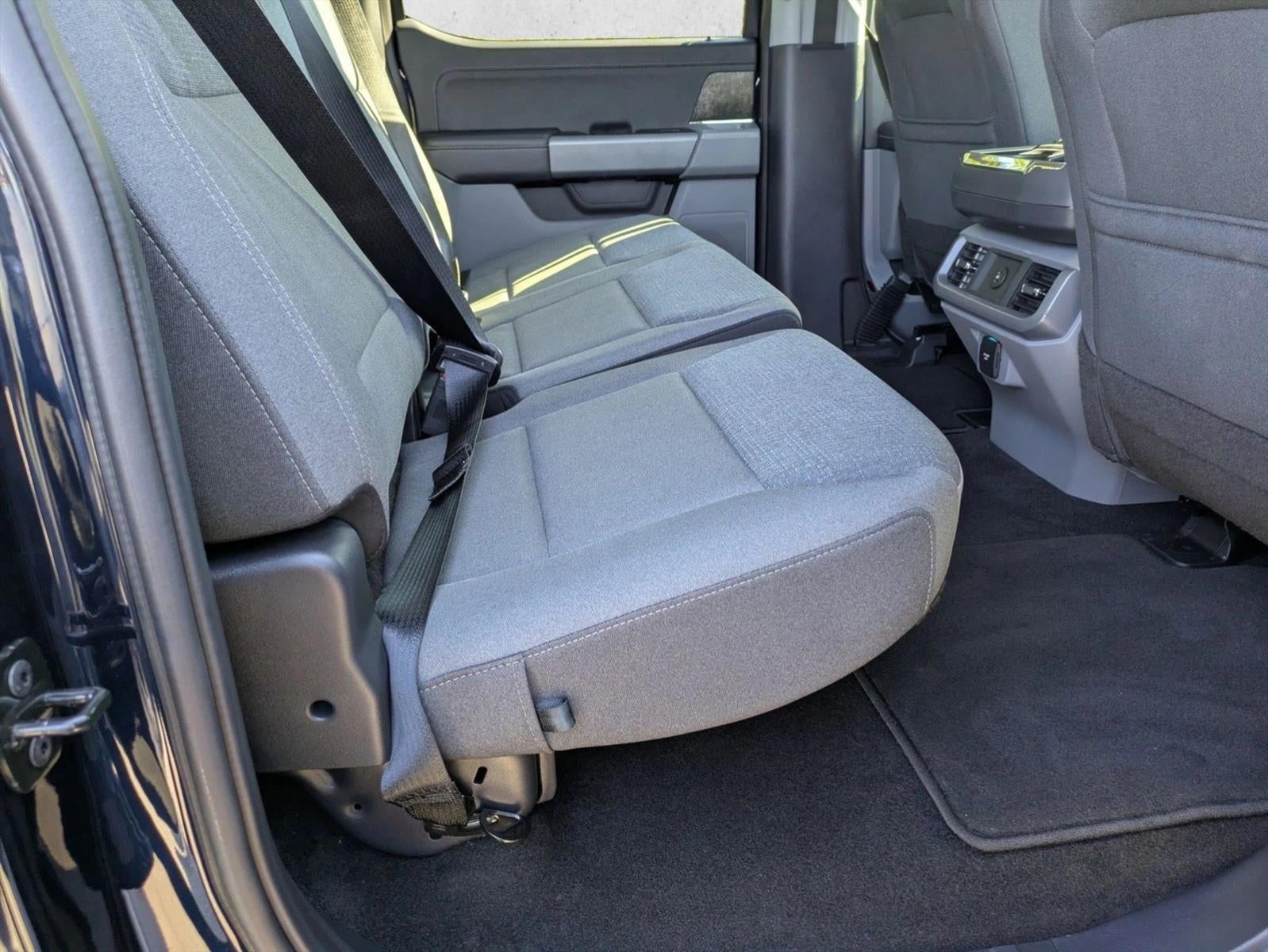 2025 Ford F-150 Lightning XLT 4WD SuperCrew 5.5' Box