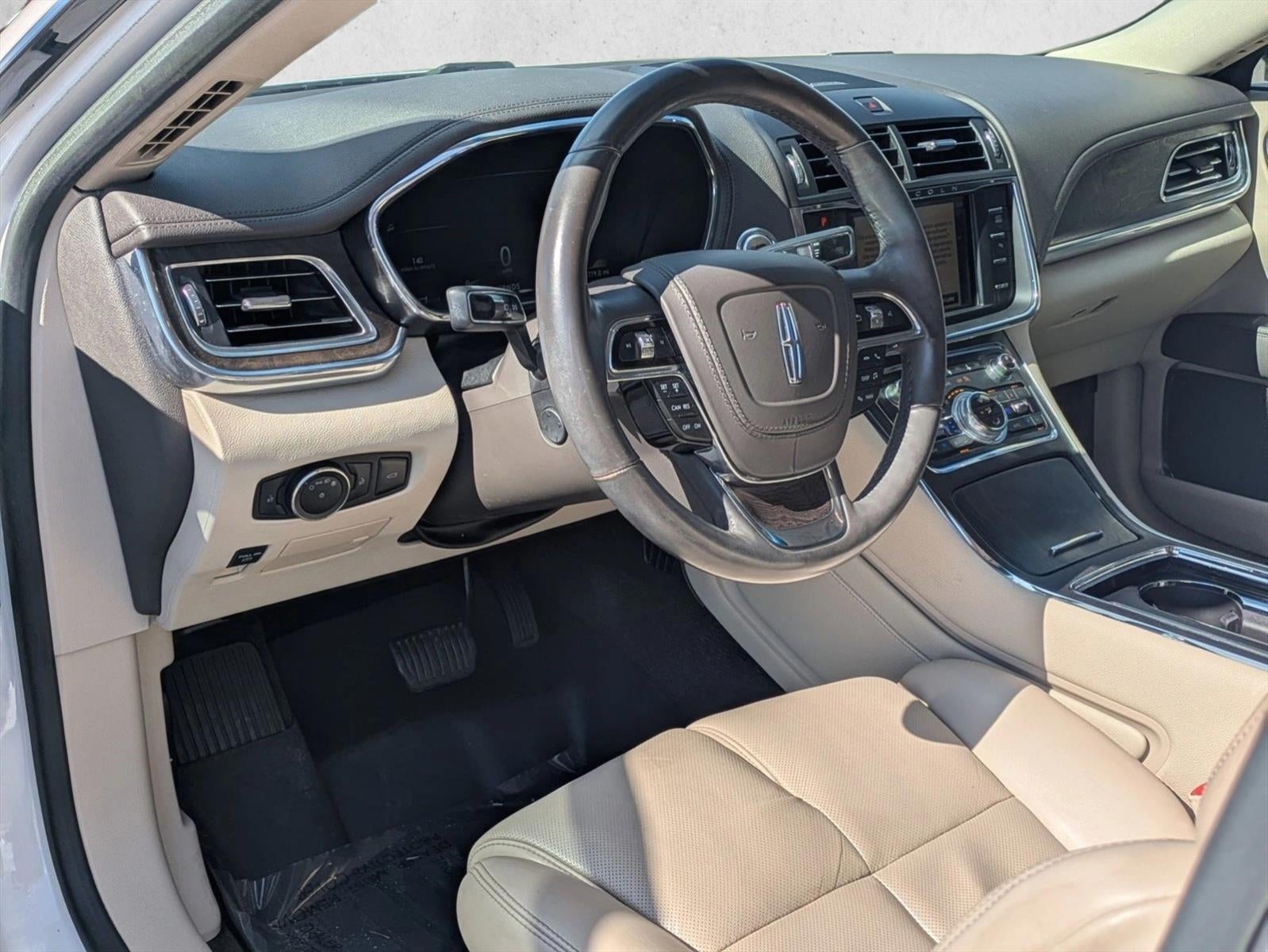 2017 Lincoln Continental Reserve FWD